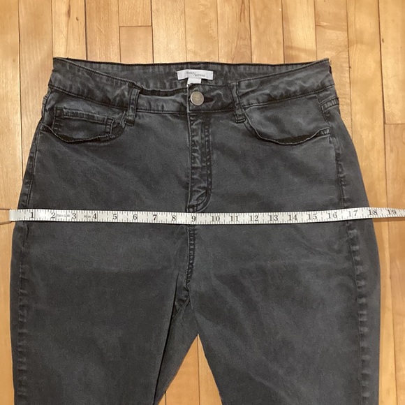 Daily Ritual Pants - Picture 9 of 13